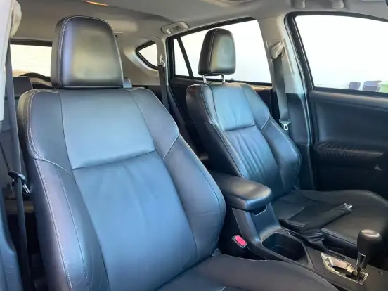 TOYOTA-RAV4-2.5 4X4 16V GASOLINA 4P AUTOMÁTICO TOYOTA-RAV4-2013