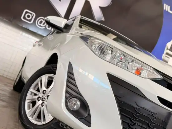 TOYOTA-YARIS-1.3 16V FLEX XL PLUS TECH MULTIDRIVE TOYOTA-YARIS-2019