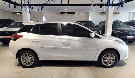 TOYOTA-YARIS-1.5 16V FLEX XS MULTIDRIVE TOYOTA-YARIS-2024