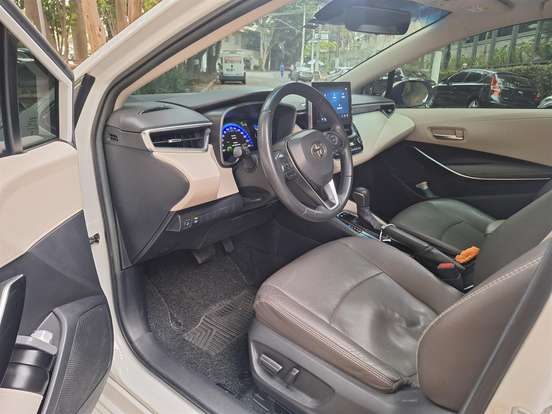 TOYOTA-COROLLA-2022