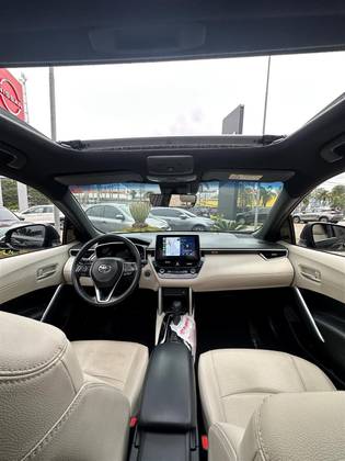 TOYOTA COROLLA CROSS 1.8 VVT-I HYBRID FLEX XRX CVT