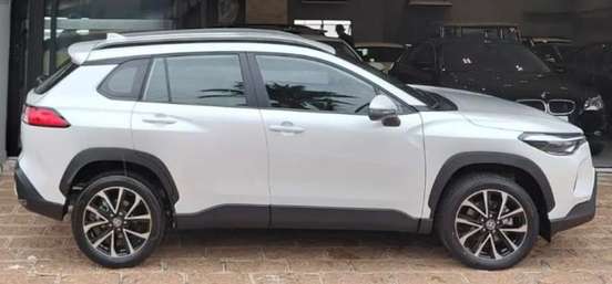 TOYOTA-COROLLA CROSS-2026