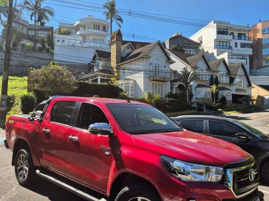 TOYOTA-HILUX-2.7 SRV 4X4 CD 16V FLEX 4P AUTOMÁTICO TOYOTA-HILUX-2019