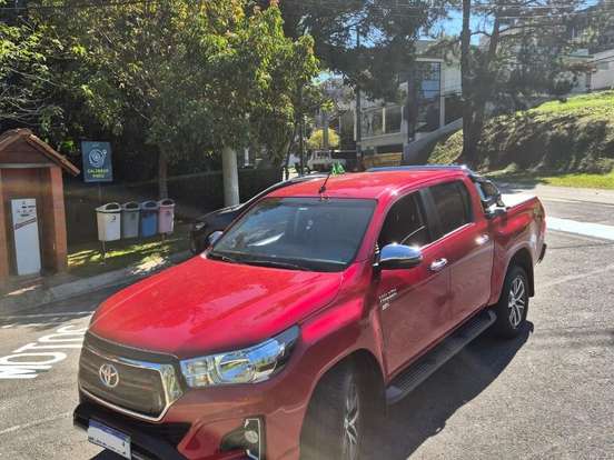 TOYOTA-HILUX-2.7 SRV 4X4 CD 16V FLEX 4P AUTOMÁTICO TOYOTA-HILUX-2019