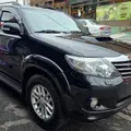 TOYOTA HILUX SW4 3.0 SRV 4X4 7 LUGARES 16V TURBO INTERCOOLER DIESEL 4P AUTOMÁTICO TOYOTA HILUX SW4 3.0 SRV 4X4 7 LUGARES 16V TURBO INTERCOOLER DIESEL 4P AUTOMÁTICO