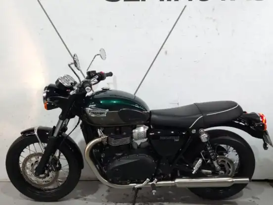 TRIUMPH-BONNEVILLE T100 900 TRIUMPH-BONNEVILLE T100 900-2023