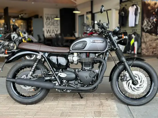 TRIUMPH-BONNEVILLE T120 BLACK 1200 TRIUMPH-BONNEVILLE T120 BLACK 1200-2025