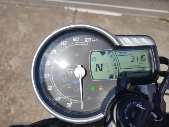 TRIUMPH-SCRAMBLER 400 X-2025