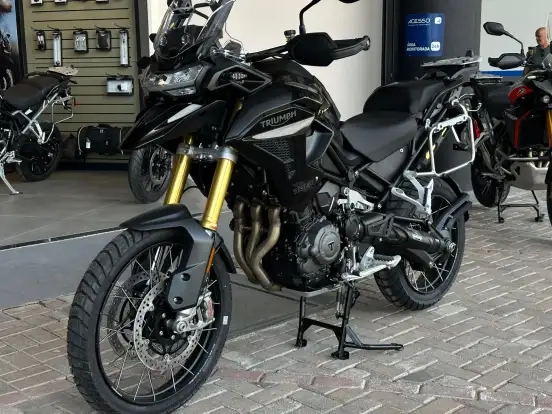 TRIUMPH-TIGER 1200 BLACK EDITION-2025