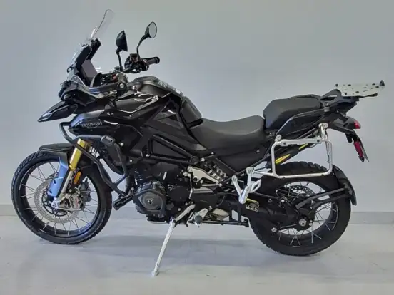 TRIUMPH-TIGER 1200 BLACK EDITION TRIUMPH-TIGER 1200 BLACK EDITION-2025