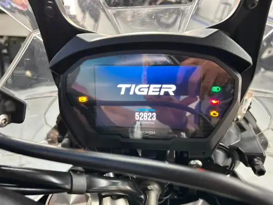 TRIUMPH-TIGER 800 XRX-2018