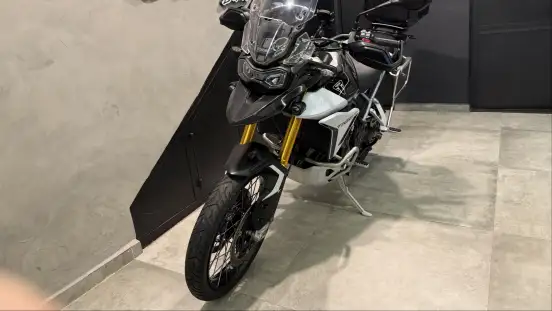 TRIUMPH-TIGER 900 RALLY PRO-2024