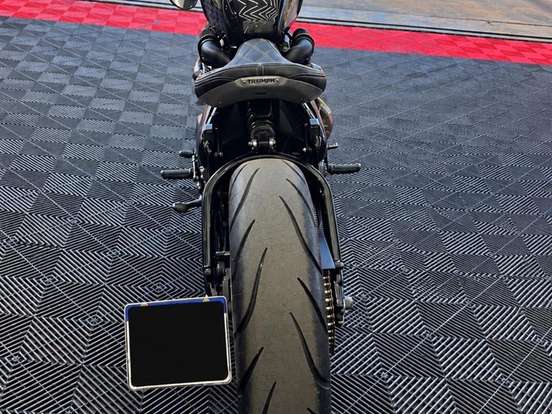 TRIUMPH-BONNEVILLE BOBBER 1200 TRIUMPH-BONNEVILLE BOBBER 1200-2021