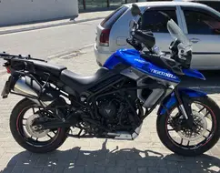 TRIUMPH TIGER 800 XRX TRIUMPH TIGER 800 XRX
