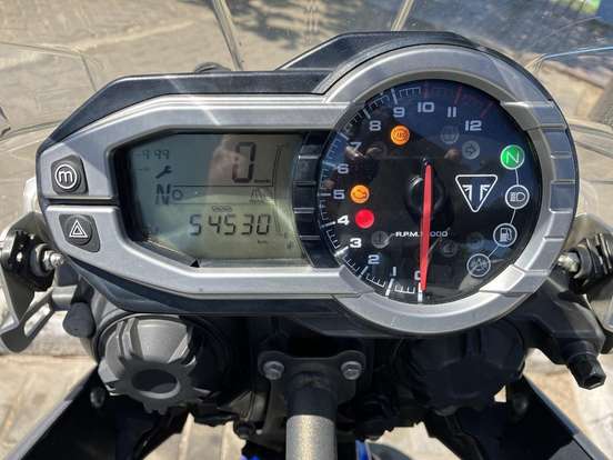 TRIUMPH-TIGER 800 XRX-2015
