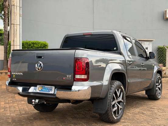 VOLKSWAGEN-AMAROK-3.0 V6 TDI DIESEL HIGHLINE CD 4MOTION AUTOMÁTICO VOLKSWAGEN-AMAROK-2019