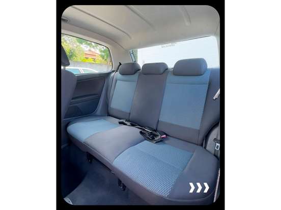 VOLKSWAGEN-FOX-1.0 MI BLUEMOTION 8V FLEX 4P MANUAL VOLKSWAGEN-FOX-2012