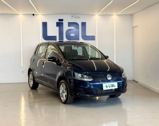 VOLKSWAGEN FOX 1.0 MPI TRENDLINE 12V FLEX 4P MANUAL