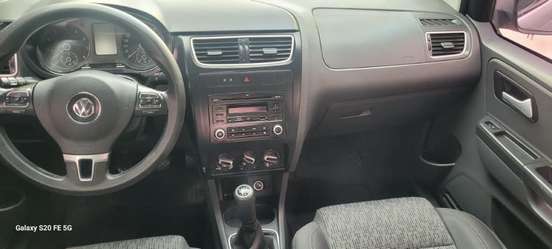 VOLKSWAGEN-FOX-2013