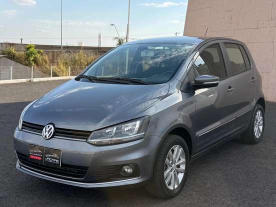 VOLKSWAGEN-FOX-1.6 MSI TOTAL FLEX CONNECT 4P MANUAL VOLKSWAGEN-FOX-2018