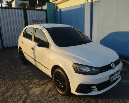 VOLKSWAGEN-GOL-2017