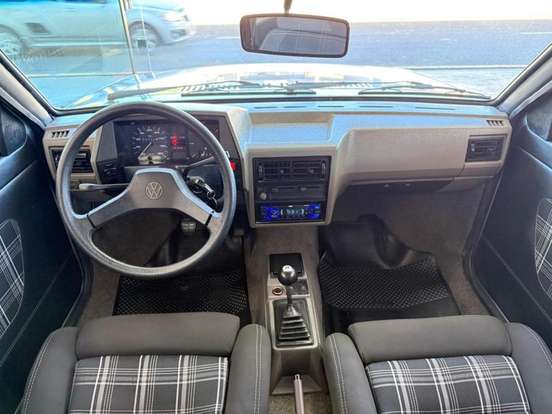 VOLKSWAGEN-GOL-1994