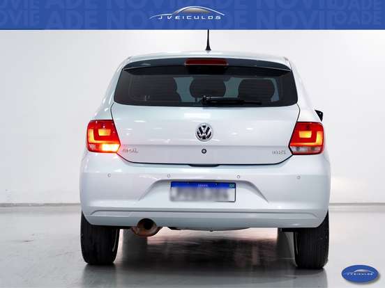 VOLKSWAGEN-GOL-2015