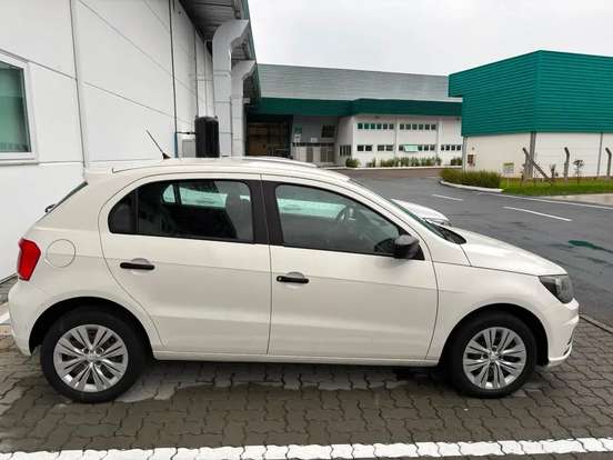 VOLKSWAGEN-GOL-2019