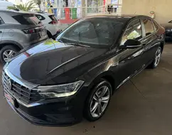 VOLKSWAGEN JETTA 1.4 250 TSI TOTAL FLEX R-LINE TIPTRONIC VOLKSWAGEN JETTA 1.4 250 TSI TOTAL FLEX R-LINE TIPTRONIC