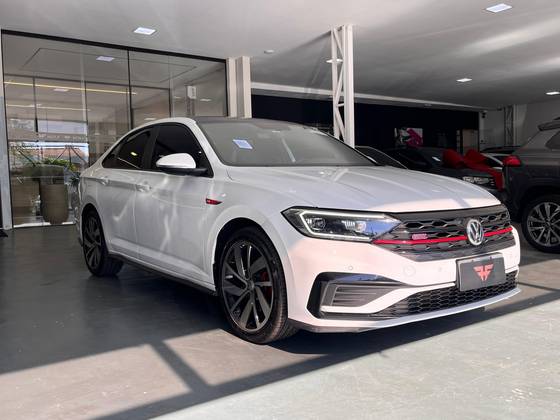 VOLKSWAGEN JETTA 2.0 350 TSI GASOLINA GLI DSG