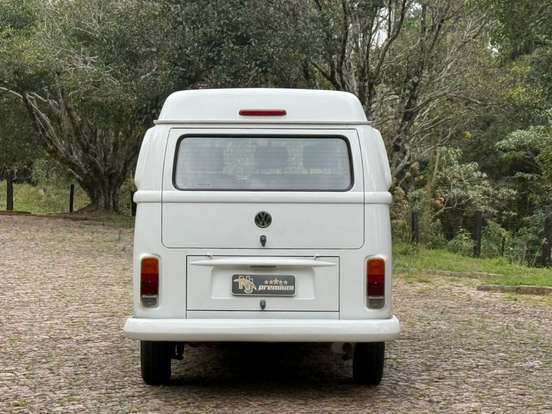 VOLKSWAGEN-KOMBI-1.4 MI STD LOTAÇÃO 8V FLEX 3P MANUAL VOLKSWAGEN-KOMBI-2013