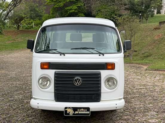 VOLKSWAGEN-KOMBI-1.4 MI STD LOTAÇÃO 8V FLEX 3P MANUAL VOLKSWAGEN-KOMBI-2013
