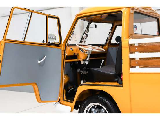 VOLKSWAGEN-KOMBI-1.5 LUXO 8V GASOLINA 3P MANUAL VOLKSWAGEN-KOMBI-1973