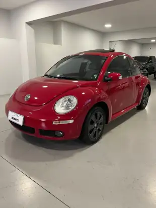 VOLKSWAGEN-NEW BEETLE-2010
