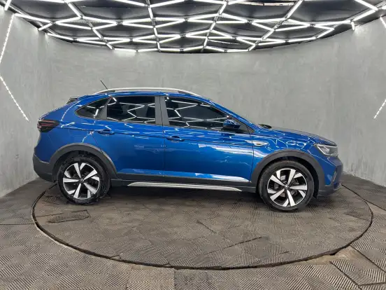 VOLKSWAGEN-NIVUS-1.0 200 TSI TOTAL FLEX HIGHLINE AUTOMÁTICO VOLKSWAGEN-NIVUS-2023