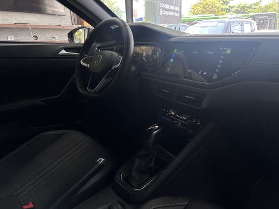 VOLKSWAGEN-NIVUS-1.0 200 TSI TOTAL FLEX HIGHLINE AUTOMÁTICO VOLKSWAGEN-NIVUS-2024
