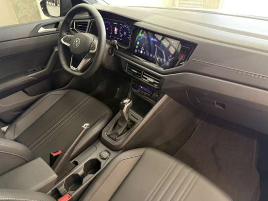VOLKSWAGEN-NIVUS-1.0 200 TSI TOTAL FLEX HIGHLINE AUTOMÁTICO VOLKSWAGEN-NIVUS-2026
