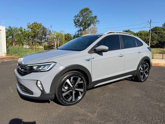 VOLKSWAGEN NIVUS 1.0 200 TSI TOTAL FLEX HIGHLINE AUTOMÁTICO