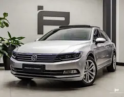VOLKSWAGEN PASSAT 2.0 16V TSI BLUEMOTION GASOLINA HIGHLINE 4P DSG VOLKSWAGEN PASSAT 2.0 16V TSI BLUEMOTION GASOLINA HIGHLINE 4P DSG