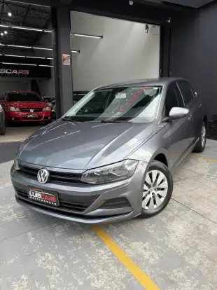 VOLKSWAGEN-POLO-2019