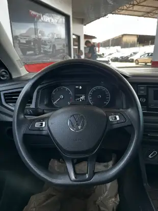 VOLKSWAGEN-POLO-2023