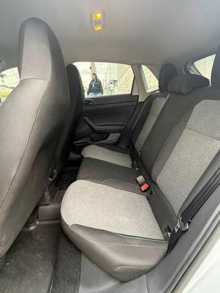 VOLKSWAGEN POLO 1.0 170 TSI COMFORTLINE AUTOMÁTICO