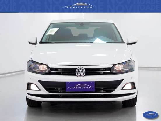 VOLKSWAGEN-POLO-2018