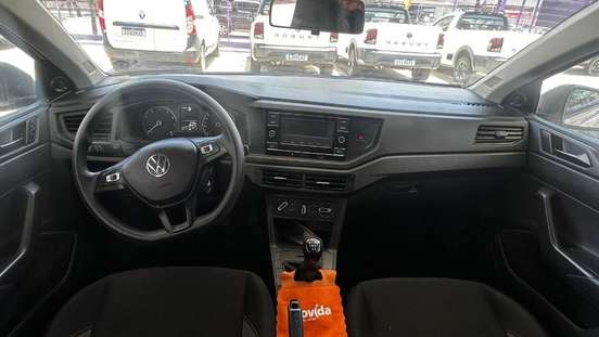 VOLKSWAGEN-POLO-2024