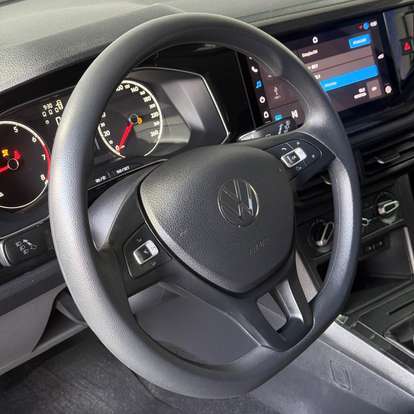 VOLKSWAGEN-POLO-2024