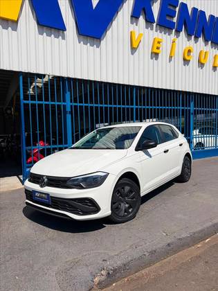 VOLKSWAGEN POLO 1.0 MPI TRACK MANUAL