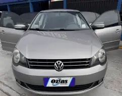 VOLKSWAGEN POLO SEDAN 1.6 MI COMFORTLINE 8V FLEX 4P MANUAL VOLKSWAGEN POLO SEDAN 1.6 MI COMFORTLINE 8V FLEX 4P MANUAL
