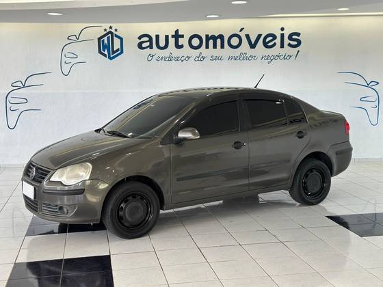 VOLKSWAGEN POLO SEDAN 1.6 MI 8V FLEX 4P AUTOMATIZADO