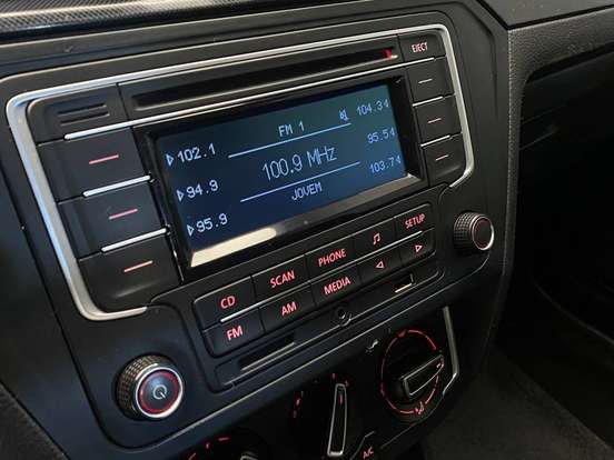 VOLKSWAGEN-SAVEIRO-1.6 MSI TRENDLINE CS 8V FLEX 2P MANUAL VOLKSWAGEN-SAVEIRO-2020