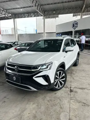 VOLKSWAGEN TAOS 1.4 250 TSI TOTAL FLEX HIGHLINE AUTOMÁTICO